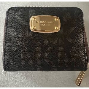 Michael Kors wallet